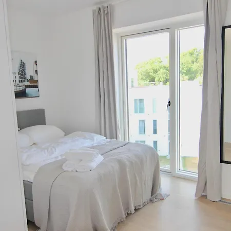 Great 1-bed Wbalcony By Harbour